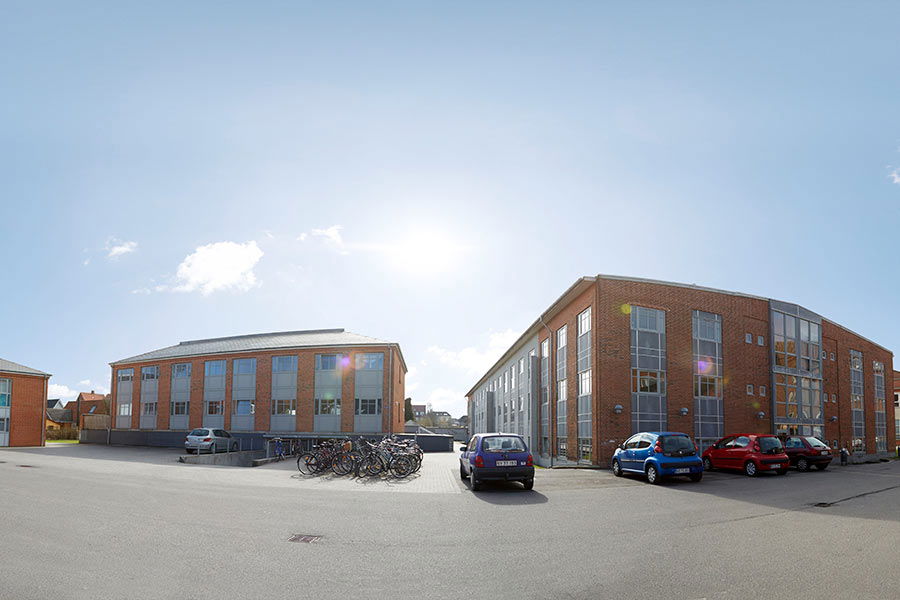 Skt. Hans Gade 79-85<br>1-3 værelser på 28-85m2<br><a href="/skt-hans-gade-79-85/" target="_blank"><u>Læs mere her</u></a>